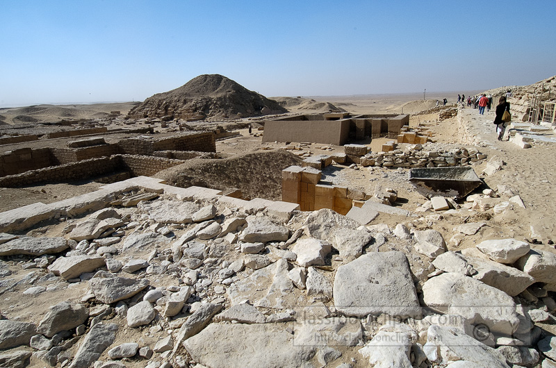 sakkara-step-pyramid-complex-built-for-king-djoser-photo-image-1313a.jpg