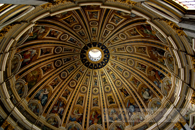 interior-dome-st-peters-basilica-rome-italy-photo_0929L.jpg