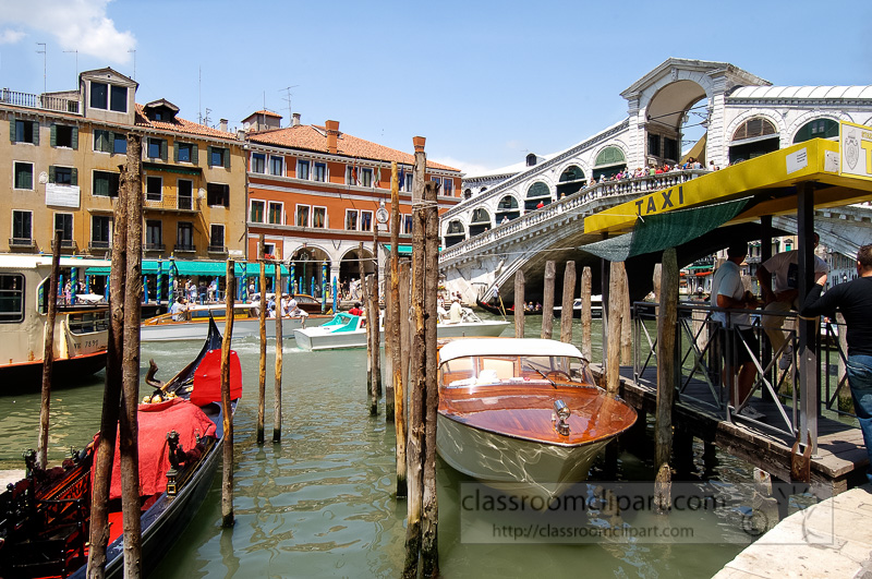 Canal-Grande-in-Venice-Italy-image-8316AC.jpg