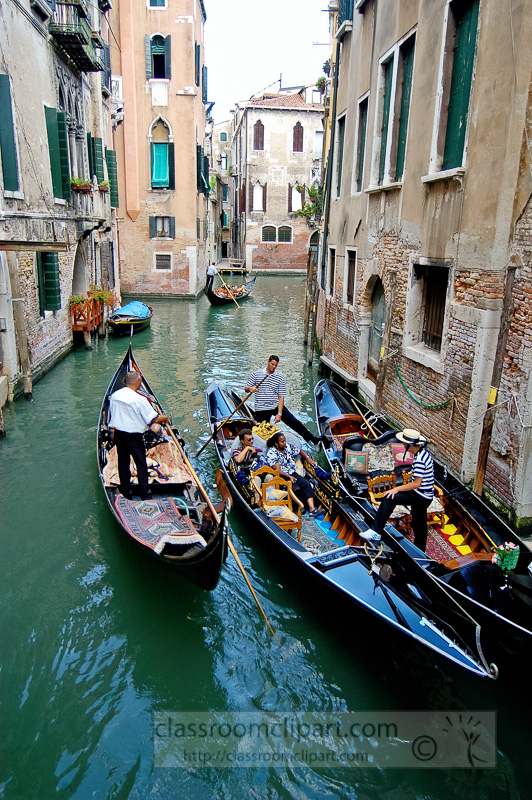 Traditional-Venice-gandola-ride-8422-copy.jpg