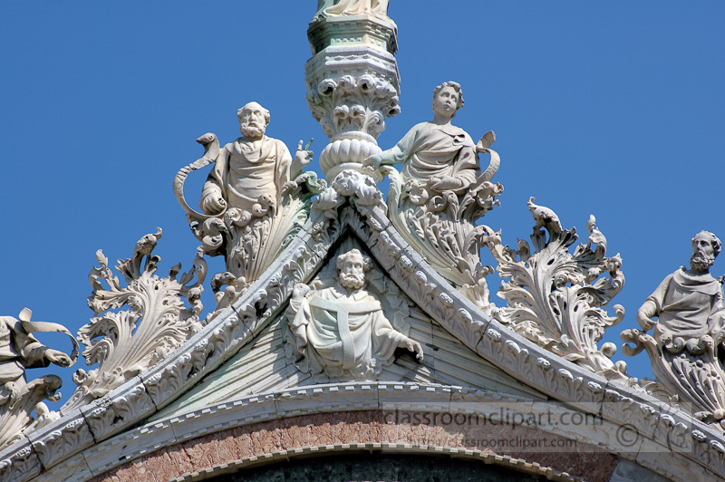 façade-of-St-Marks-Basilica-1631A.jpg