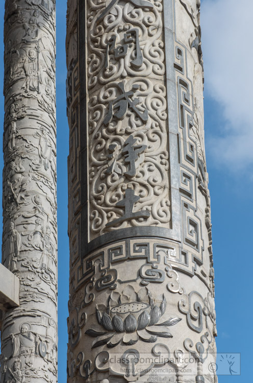 carvings-on-pillars-Kuan-Yin-Pavilion-penang-7799.jpg