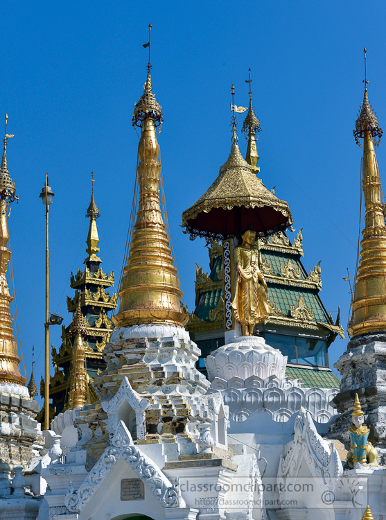Shwedagon-Pagoda-in-Yangon-Myanmar-6576A.jpg