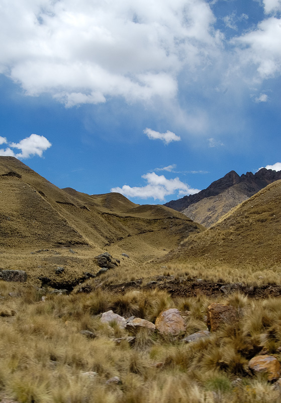 Andes-Mountains-in-Peru_016.jpg