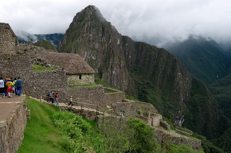 Inca-Ruins-Machu-Picchu-Peru_005-2.jpg