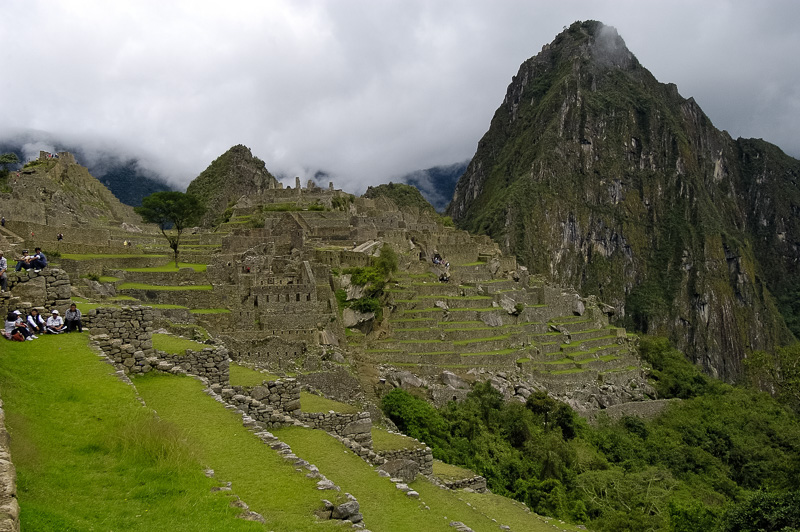 Inca-Ruins-Machu-Picchu-Peru_010-2.jpg