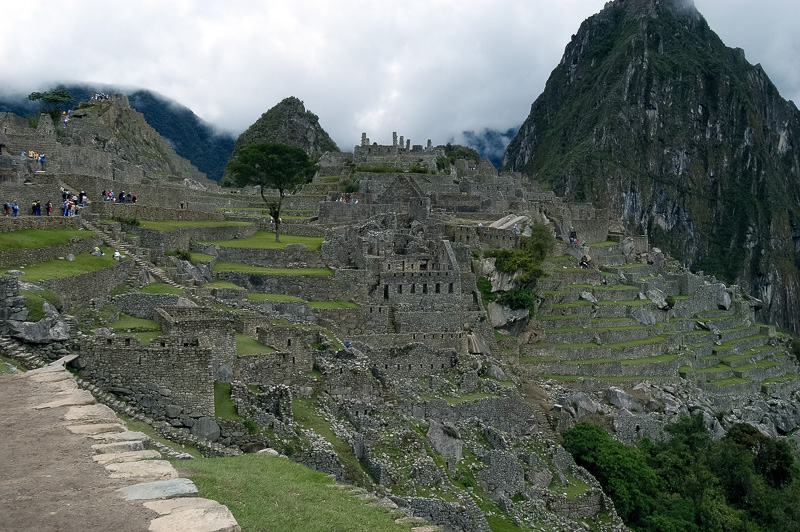 Inca-Ruins-Machu-Picchu-Peru_013-2.jpg
