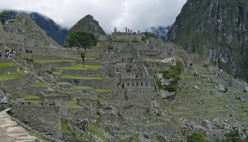 Inca-Ruins-Machu-Picchu-Peru_013d.jpg
