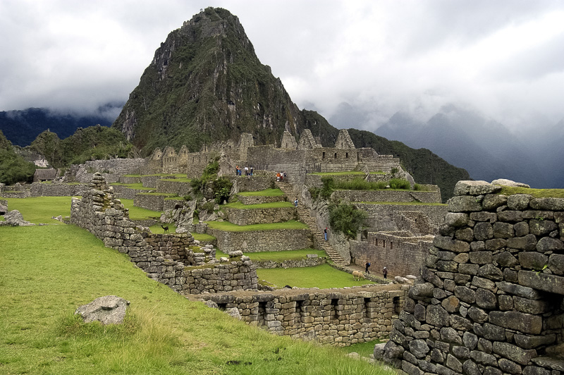 Inca-Ruins-Machu-Picchu-Peru_029c.jpg