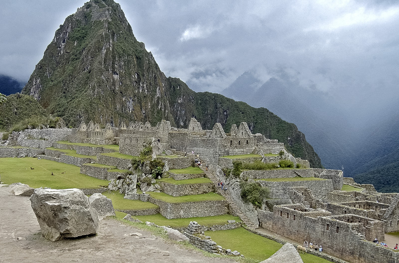 Inca-Ruins-Machu-Picchu-Peru_032d.jpg
