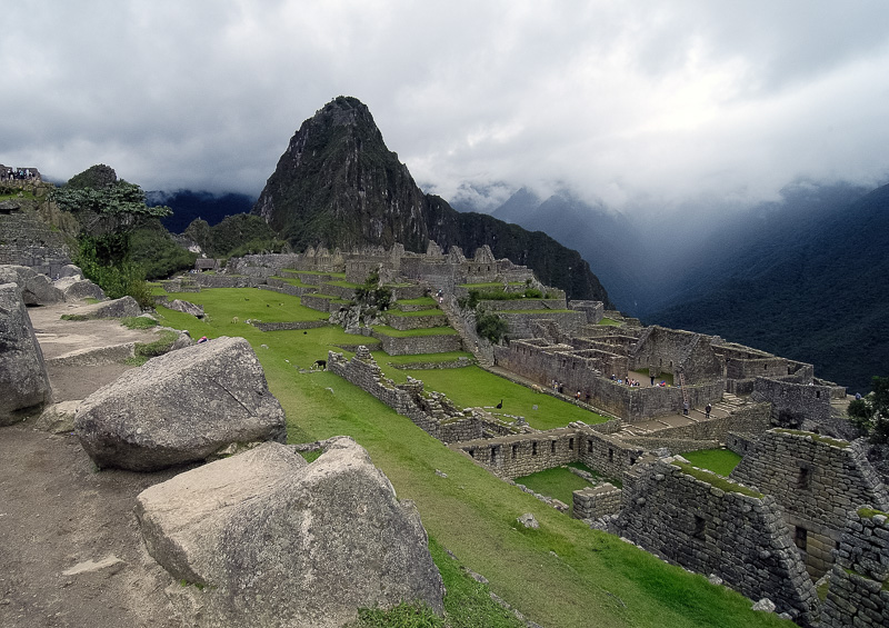 Inca-Ruins-Machu-Picchu-Peru_034-2.jpg