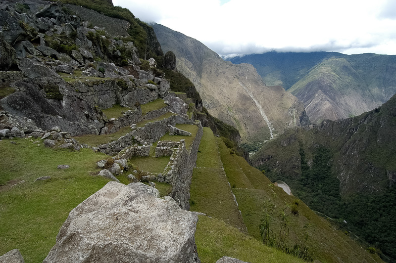 Inca-Ruins-Machu-Picchu-Peru_037-2.jpg