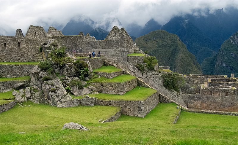 Inca-Ruins-Machu-Picchu-Peru_051-2.jpg