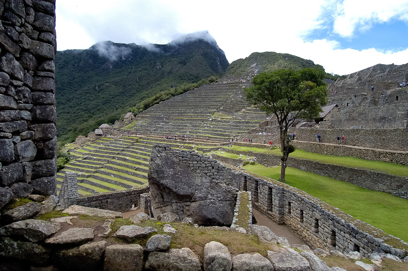 Inca-Ruins-Machu-Picchu-Peru_055-2.jpg