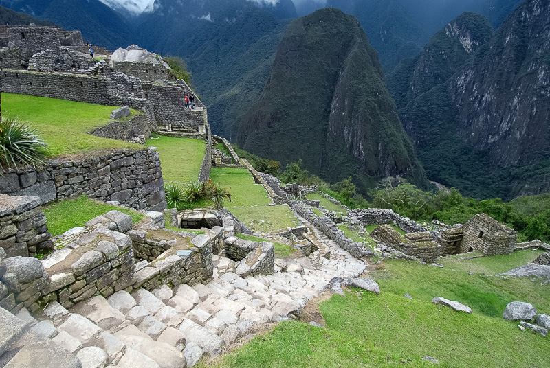 Inca-Ruins-Machu-Picchu-Peru_068-2.jpg
