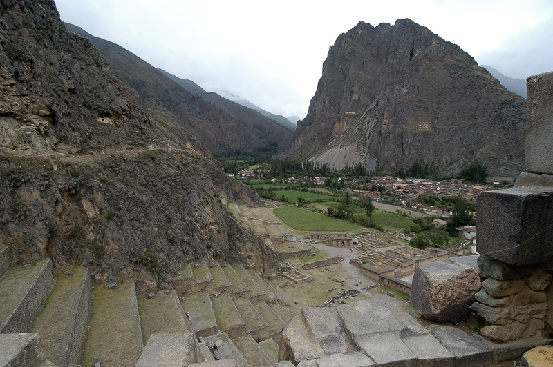 Inca-Fortress-of-Ollantaytambo_003.jpg
