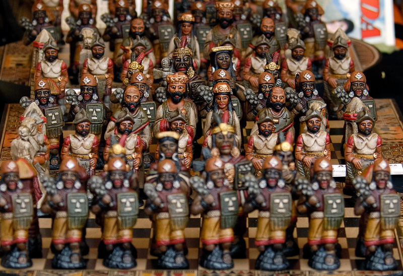 Inca-chess-figures-for-sale-Pisac-market-049.jpg