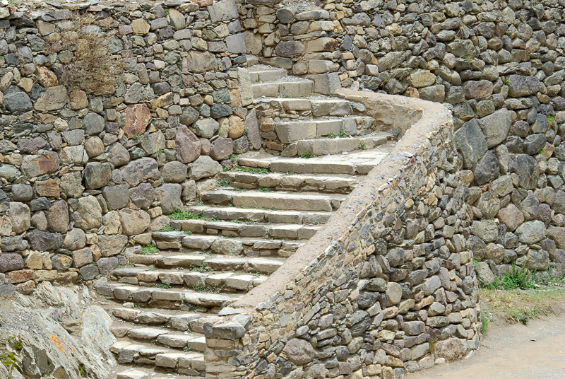 Ollantaytambo-an-Inca-fortress-013.jpg