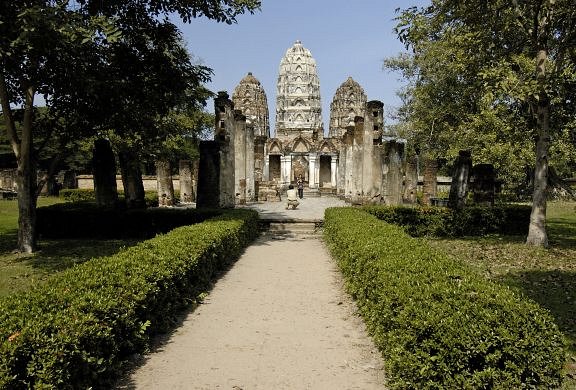 2sukhothai12A.jpg