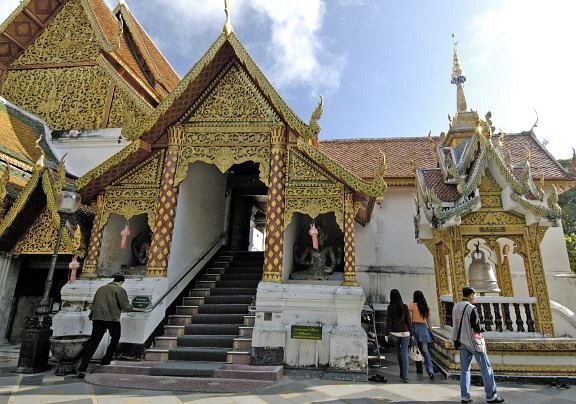 doi_suthep3049A.jpg