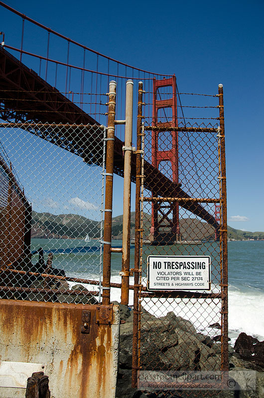 no_trespassing_bridge_sfo.jpg