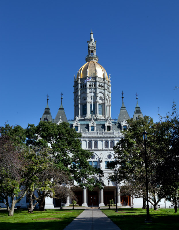 connecticut-state-capitol-in-hartford-connecticut.jpg