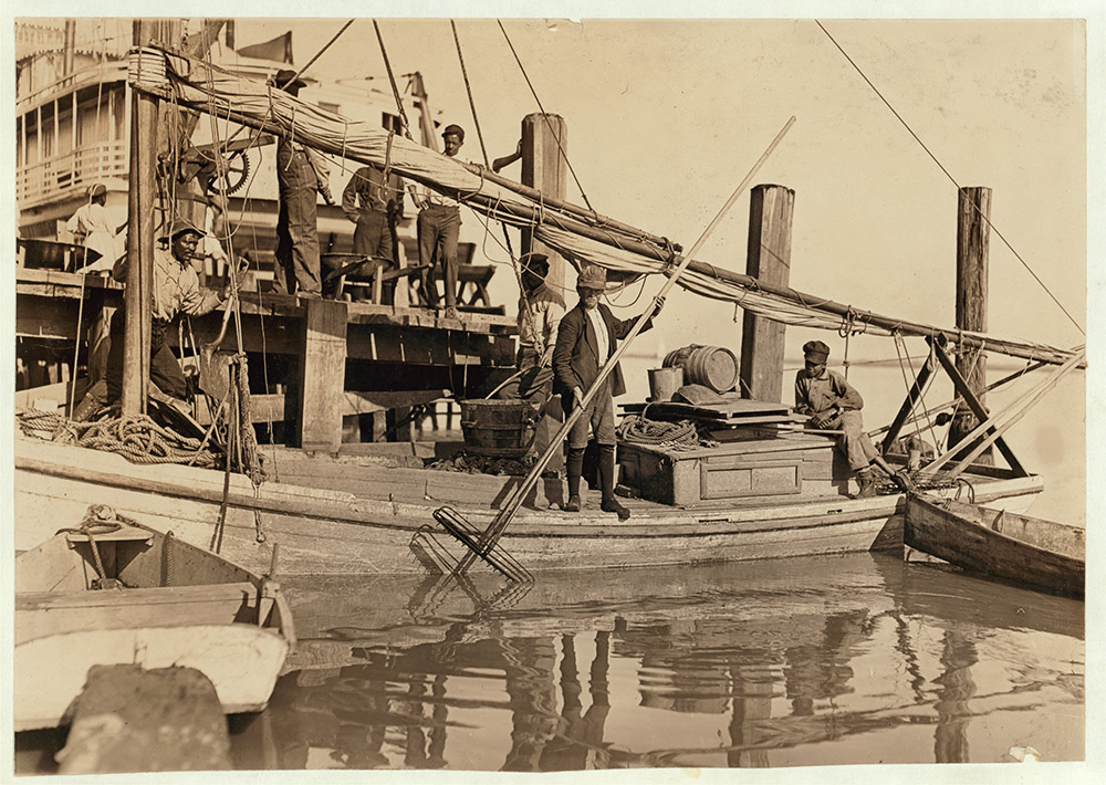 young-oyster-fisherman-apalachicola-florida-1909.jpg
