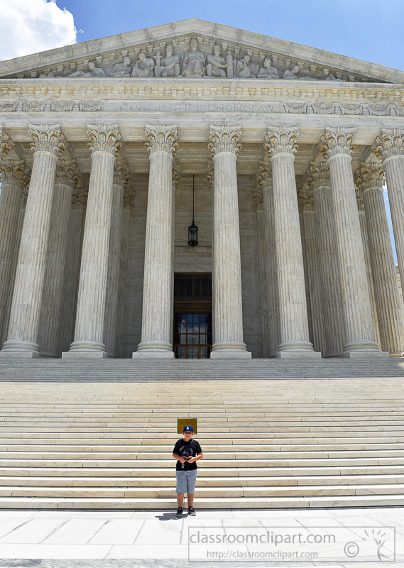 Front-Steps-and-Columns-of-the-Supreme-Court-1493-smart-copy.jpg