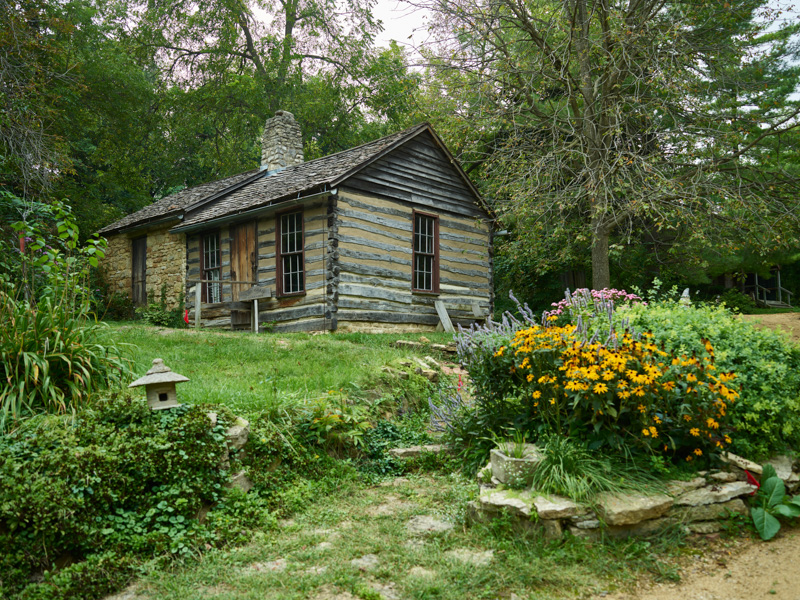 cabin-in-the-shake-rag-alley-artists-compound-in-mineral-point.jpg