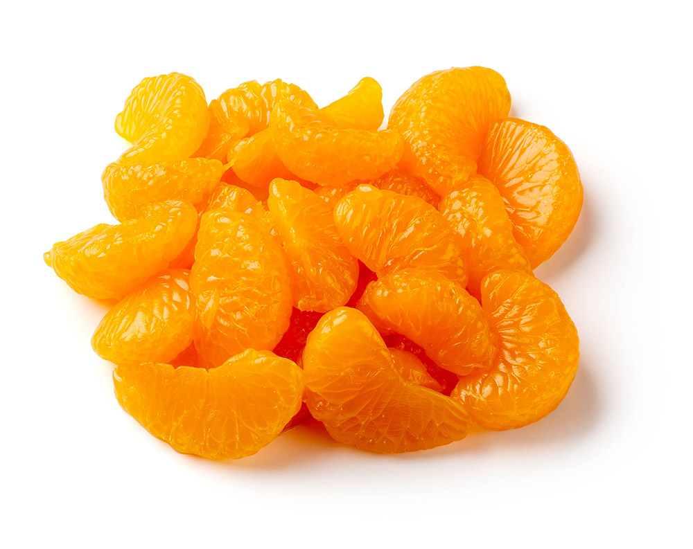 mandarin-orange-slices-on-white-background.jpg