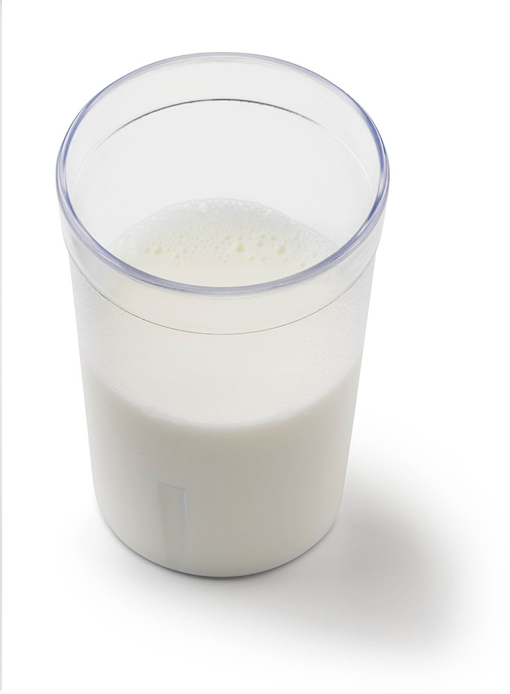 whole-milk-in-clear-cup.jpg