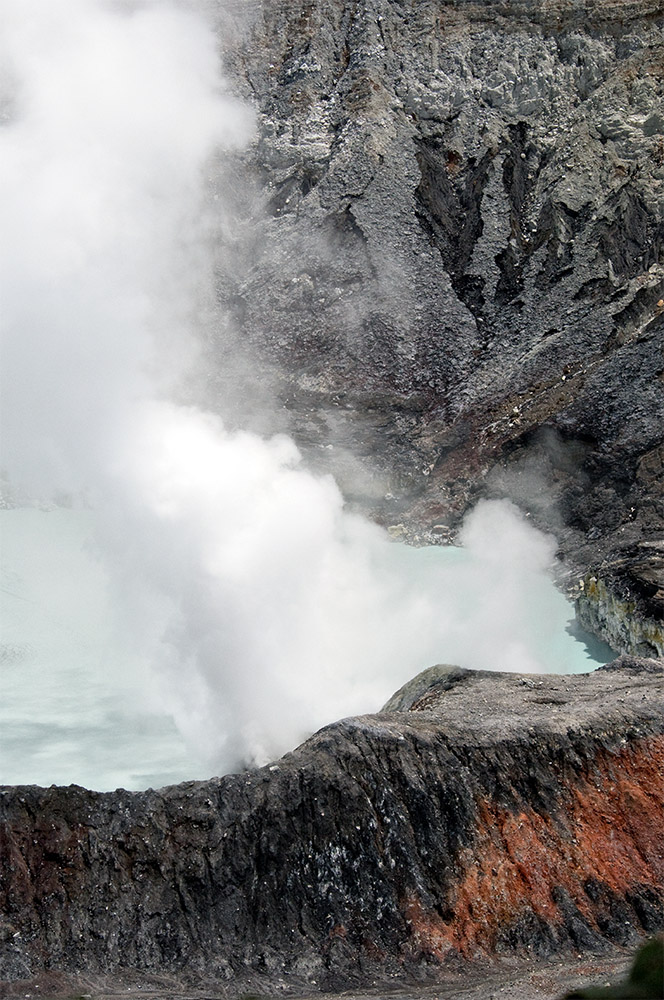 smoke-rising-from-crater-of-poas-volcano-43.jpg