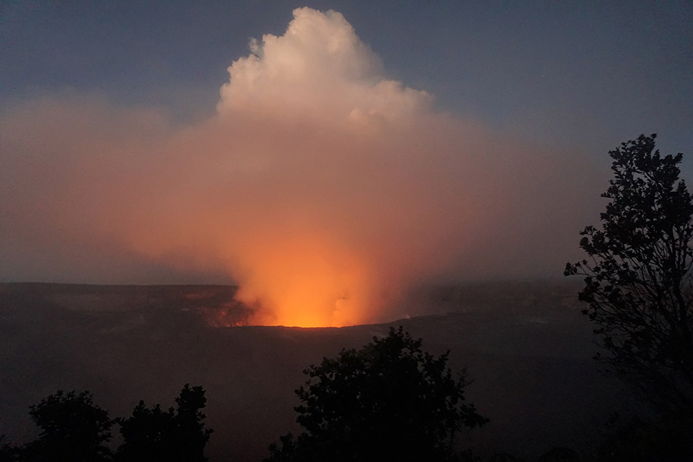 sunrise-from-waldron-ledge-hawaii-volcano.jpg