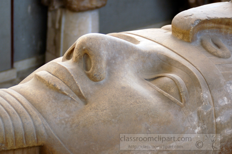 colossus-of-ramses-II-memphis-egypt-image-4922.jpg