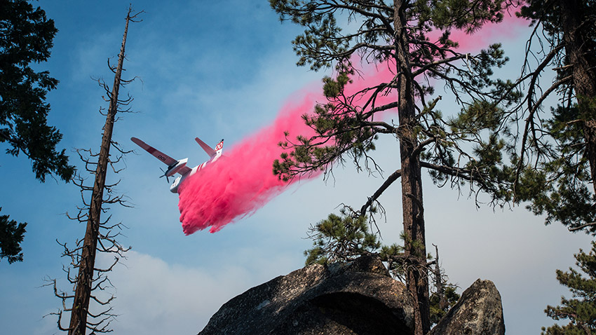 aerial-retardant-and-water-operations-in-mountains.jpg