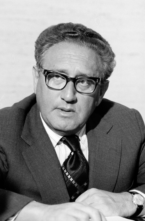 Kissinger-Henry-portrait-photo-image.jpg