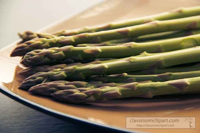 asparagus_235.jpg