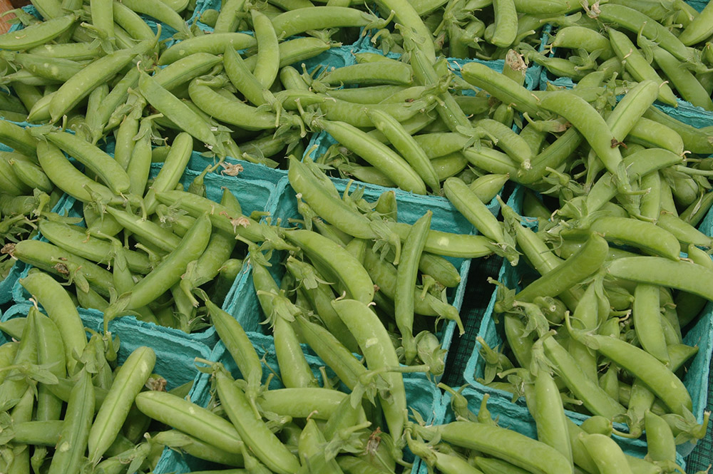 green-peas-in-baskets.jpg