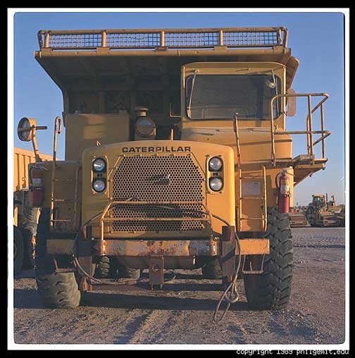 caterpillar-mining-truck-13.jpg