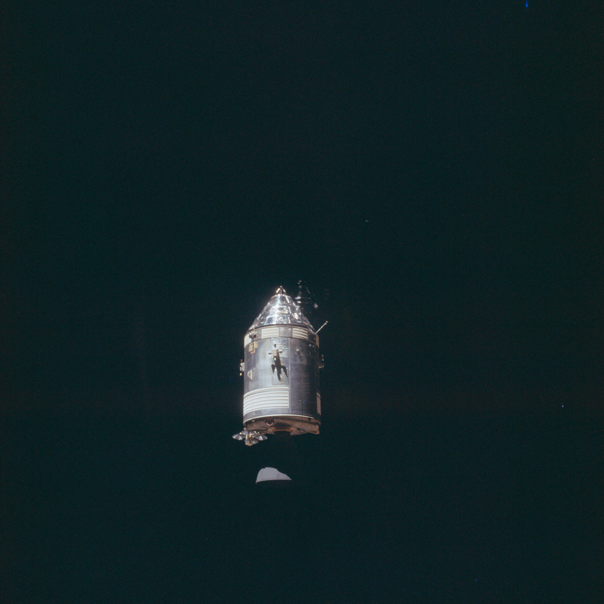 apollo-14-command-and-service-module-kitty-hawk-from-the-lunar-module-at-rendezvous.jpg