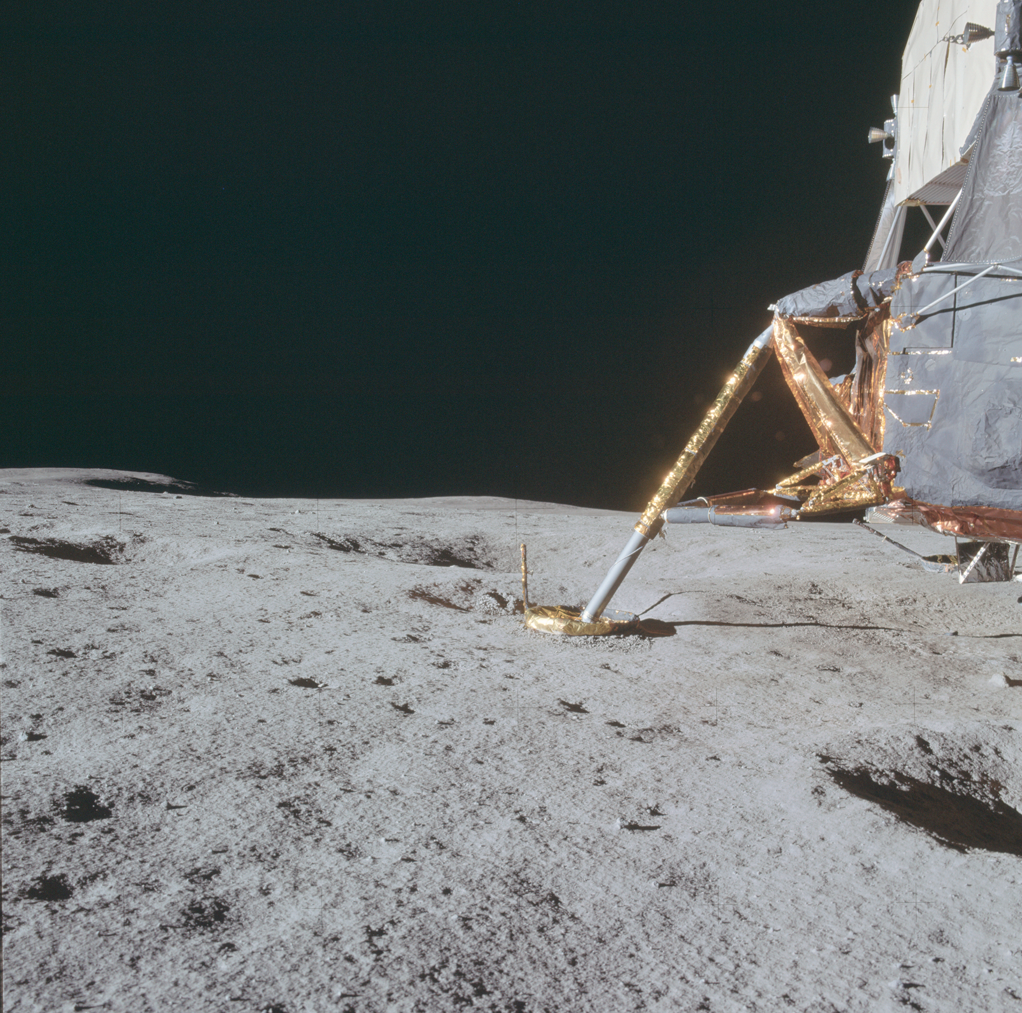 apollo-14-showing-the-northeast-of-the-lunar-module.jpg