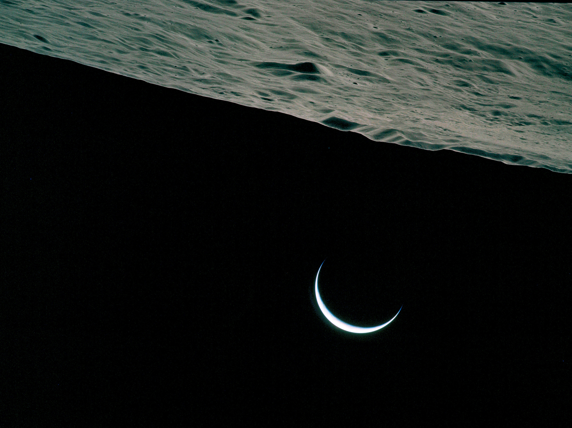 crescent-earth-as-seen-by-apollo-15-astronauts.jpg