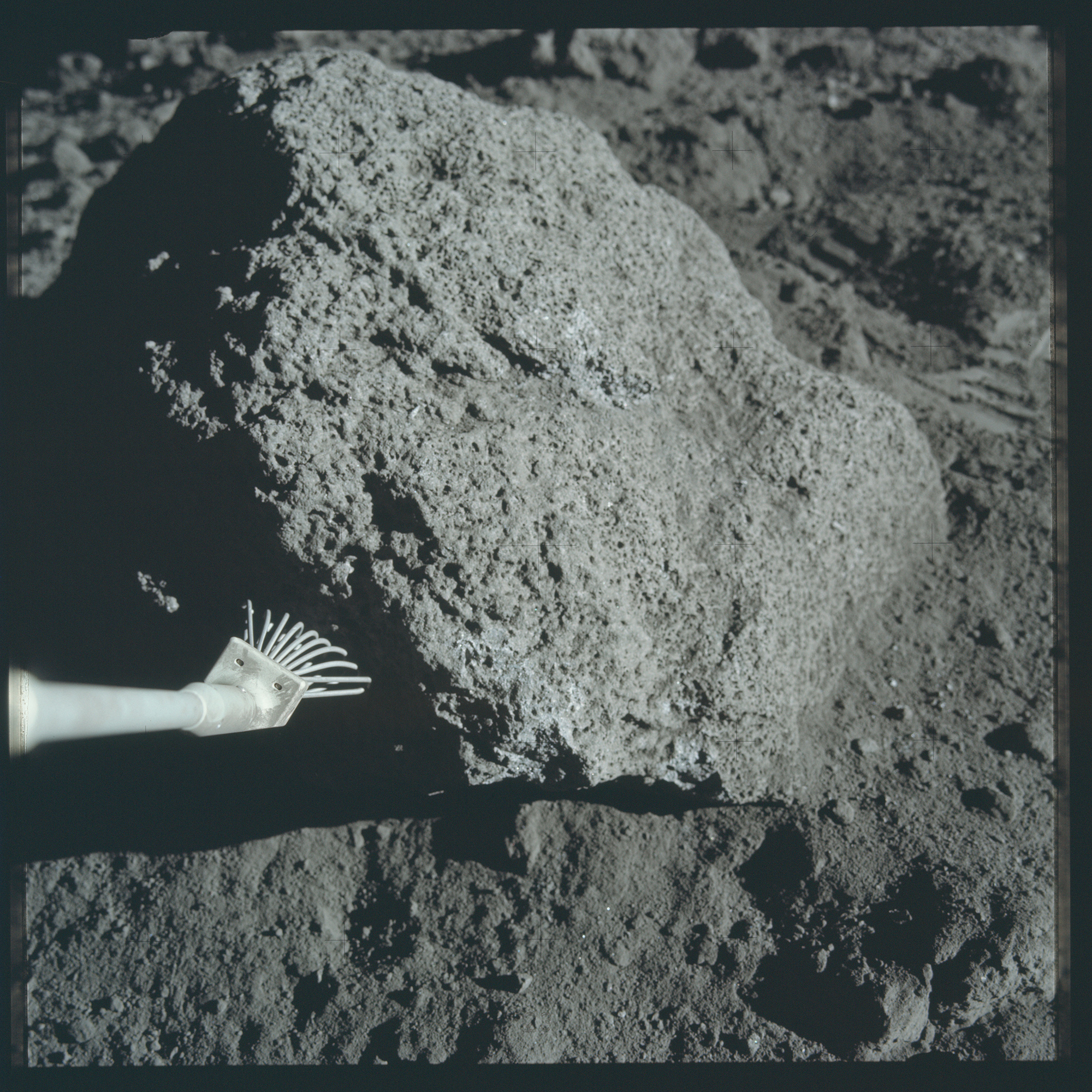 apollo-17-mission-moon-landing-114.jpg