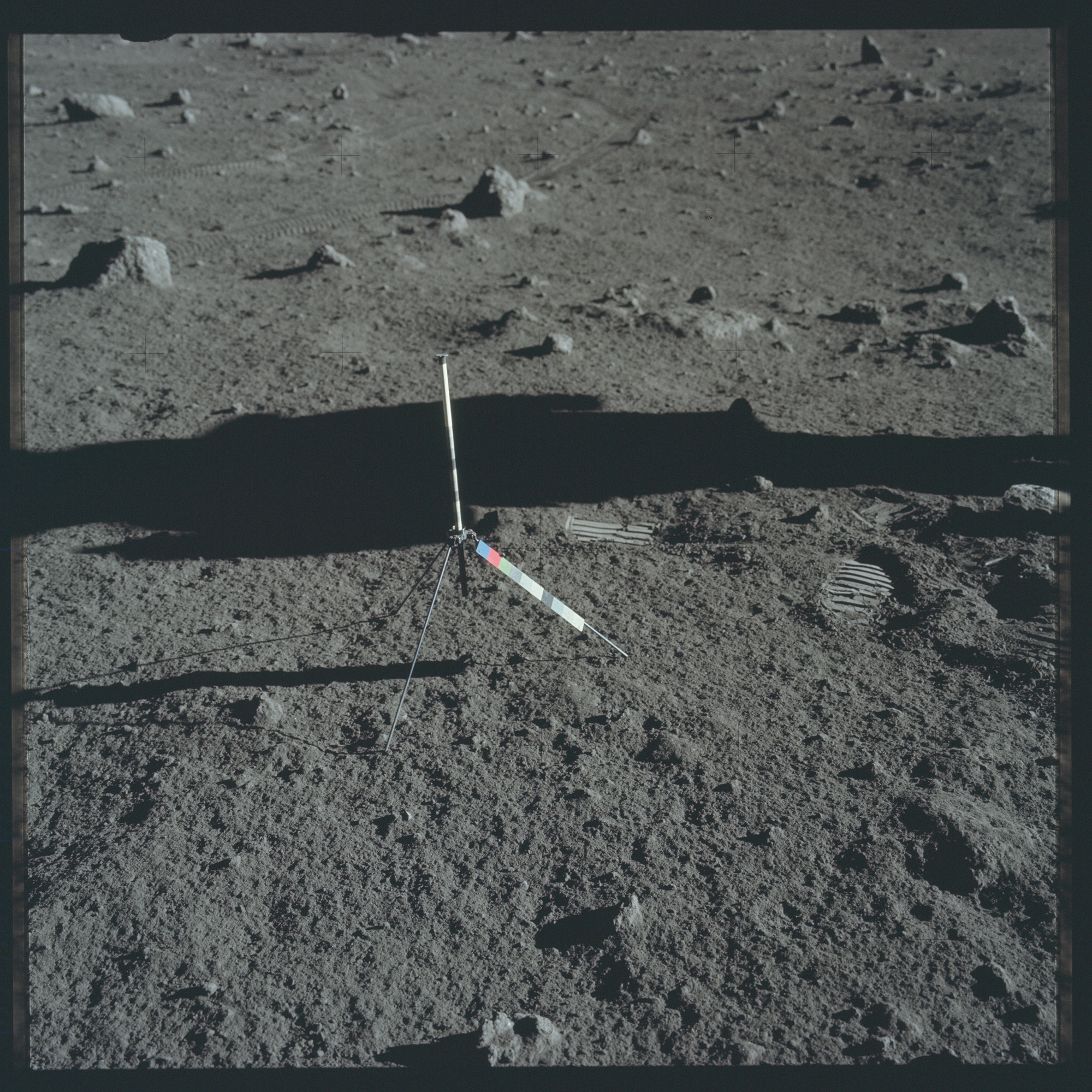 apollo-17-mission-moon-landing-127.jpg