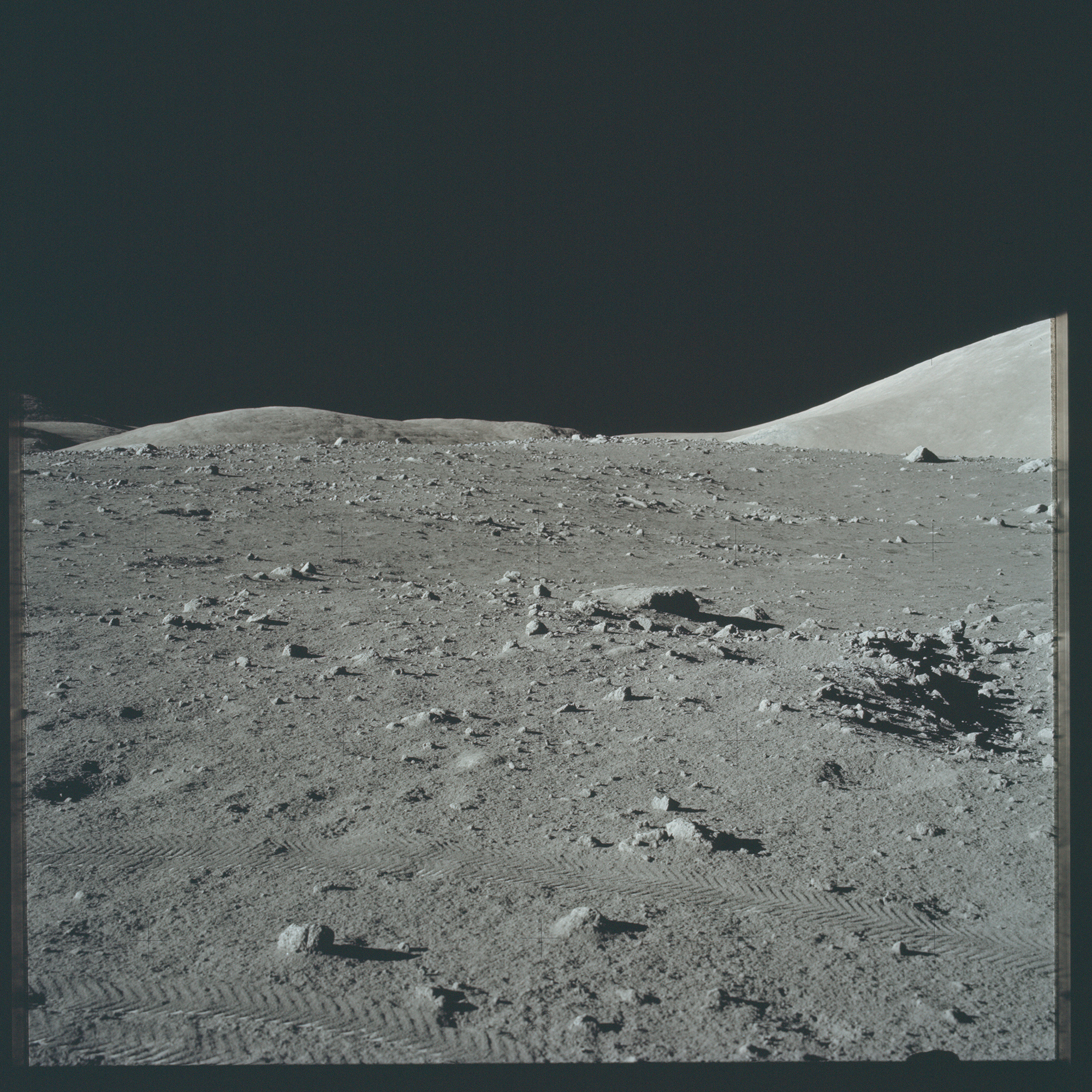 apollo-17-mission-moon-landing-156.jpg