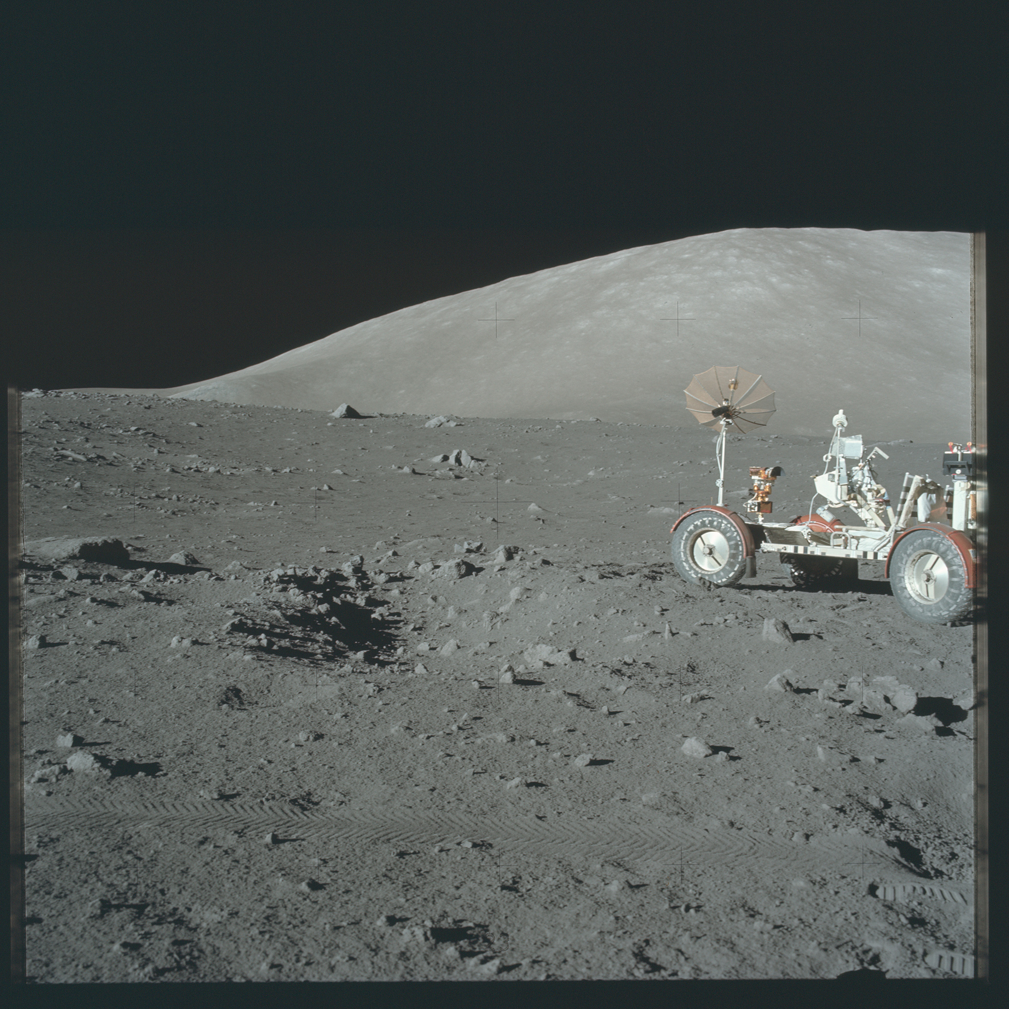apollo-17-mission-moon-landing-160.jpg