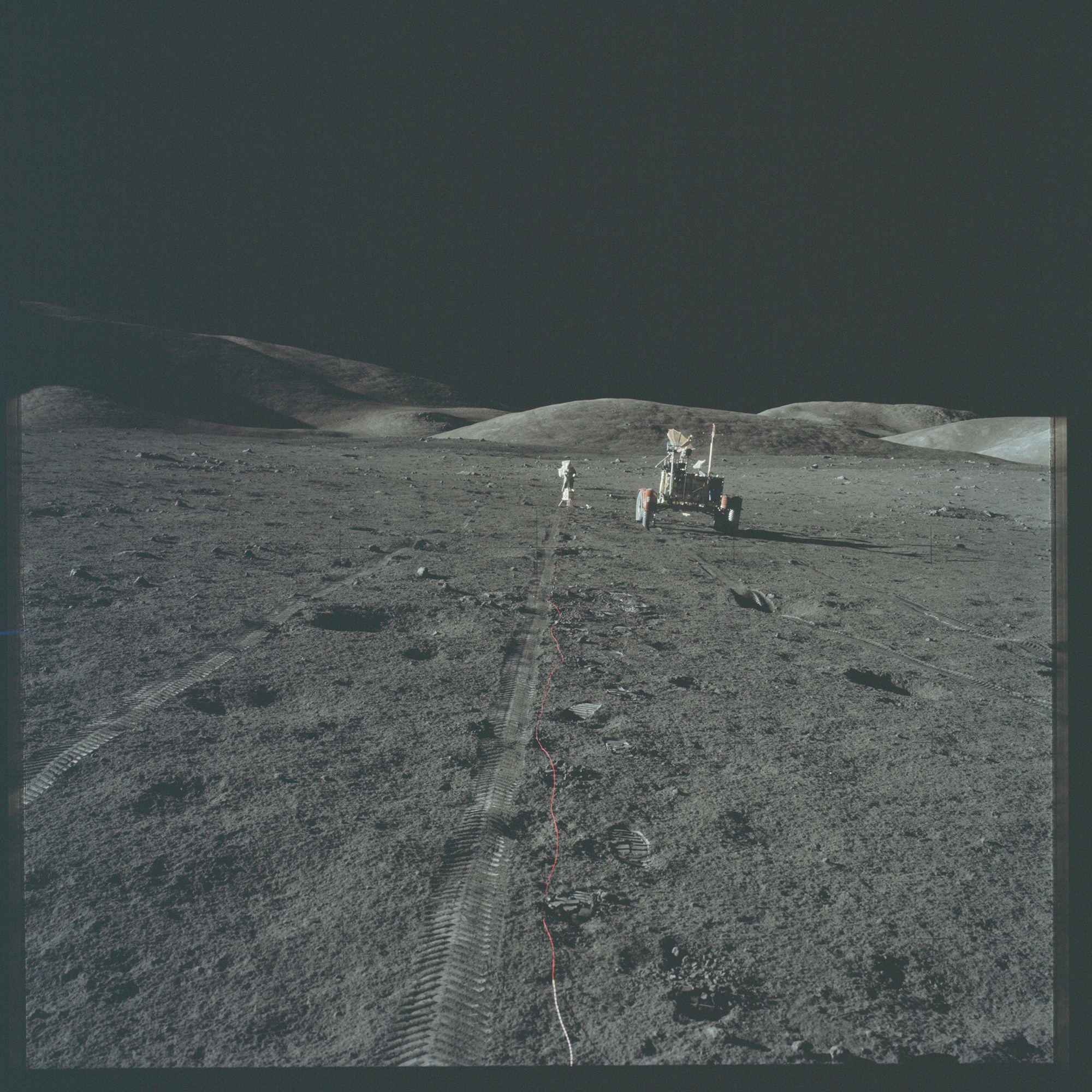 apollo-17-mission-moon-landing-186.jpg