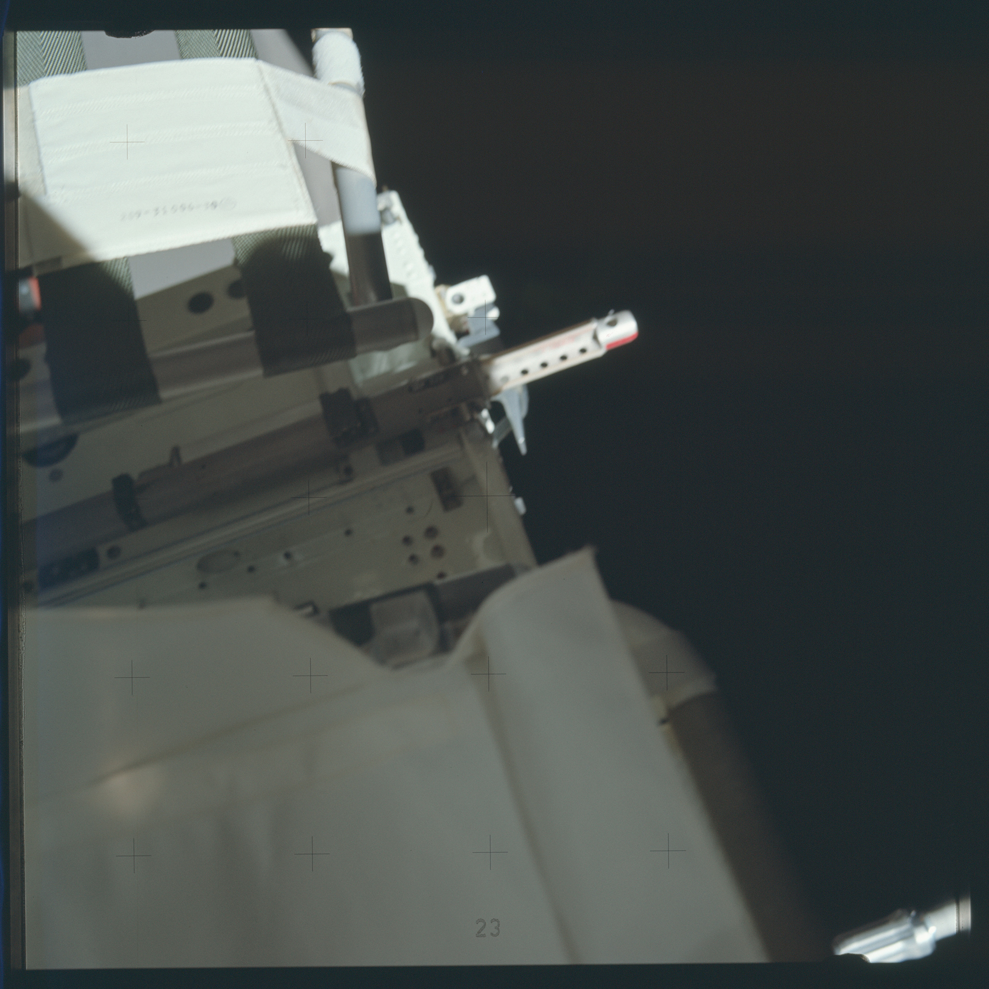 apollo-17-mission-moon-landing-226.jpg