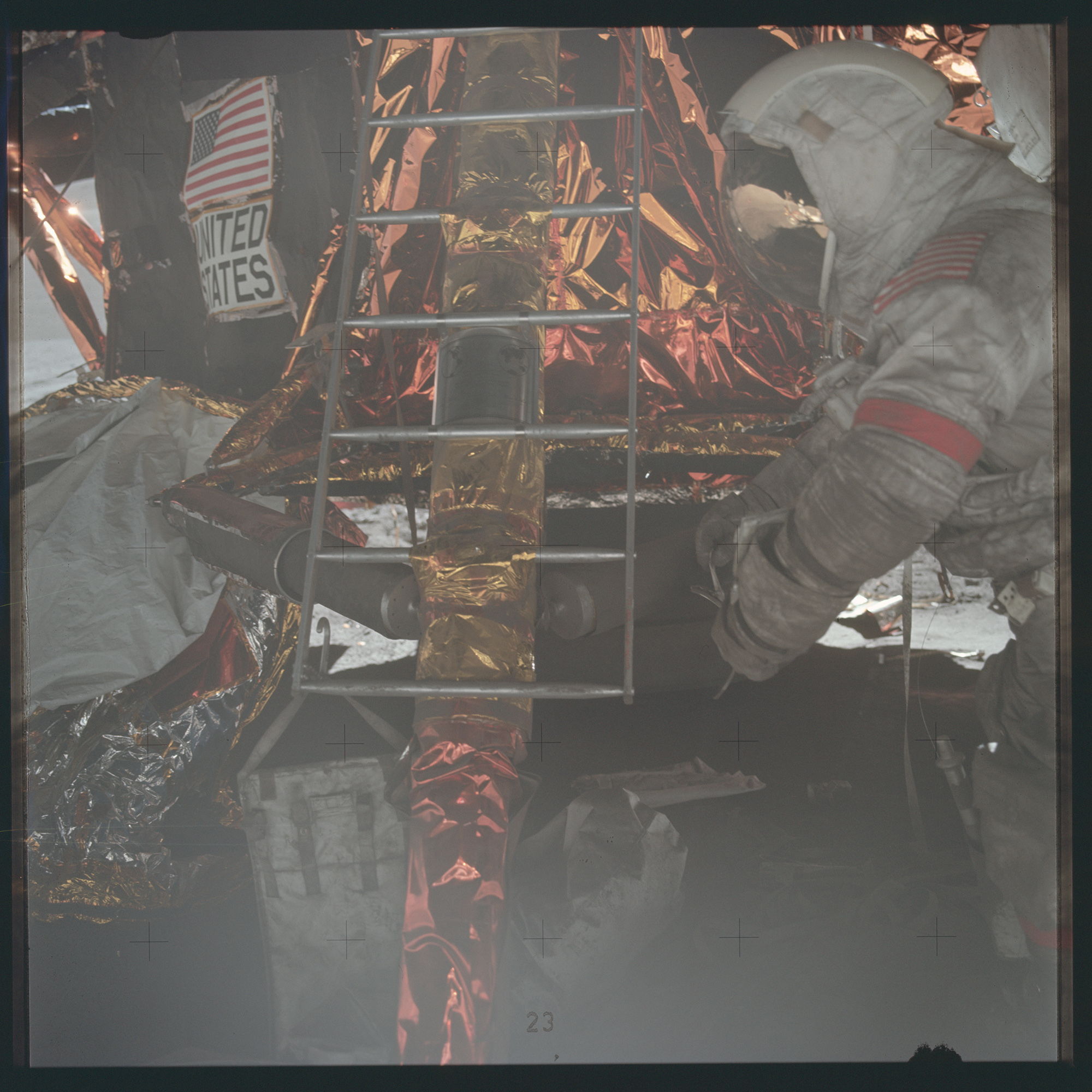 apollo-17-mission-moon-landing-236.jpg