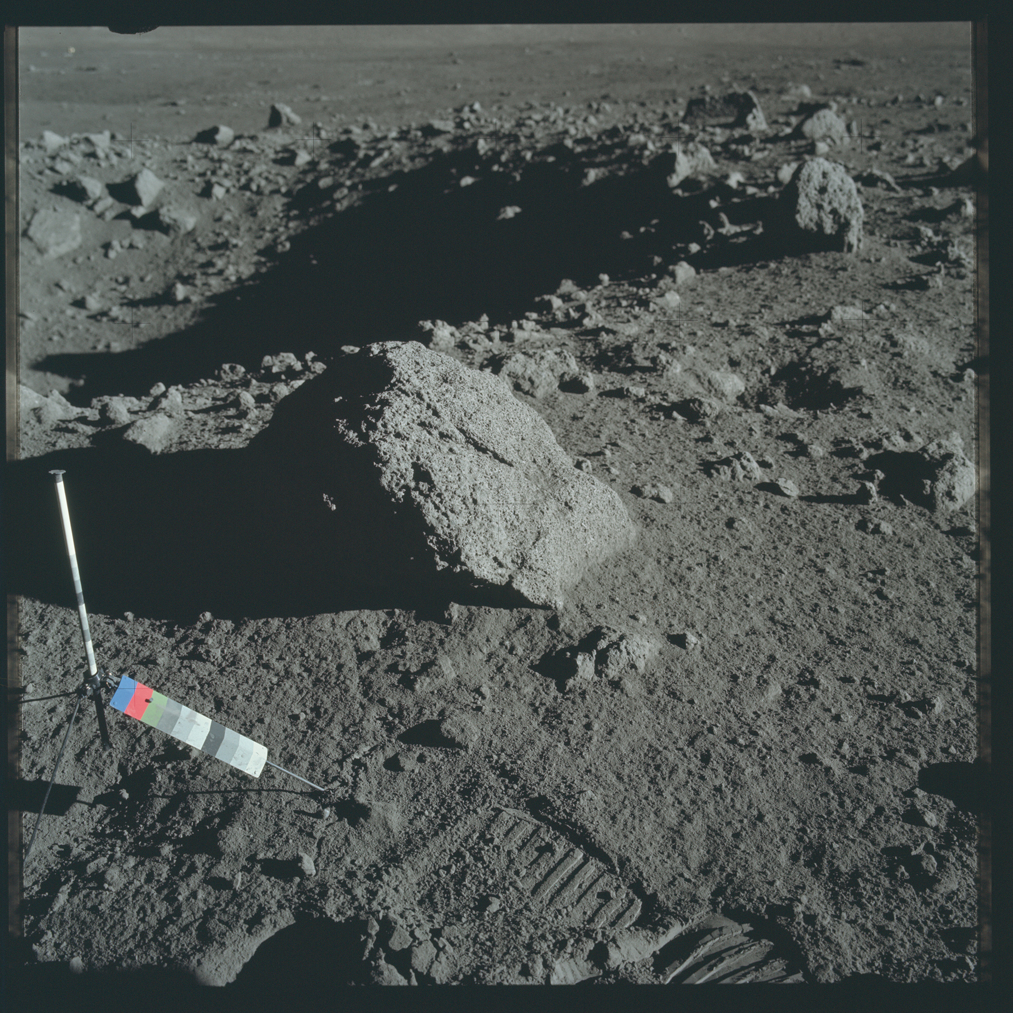 apollo-17-mission-moon-landing-252.jpg